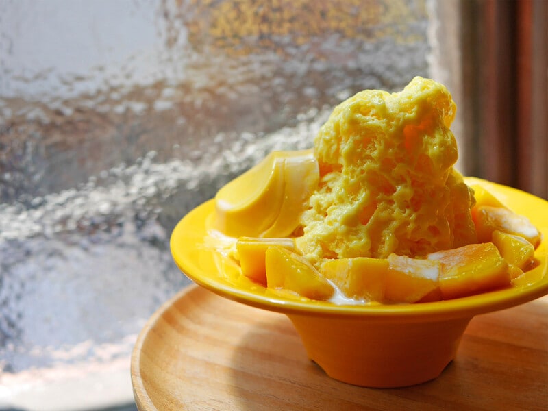 マンゴーかき氷(税込980円)マンゴープリン付き(2016年8月5日撮影)