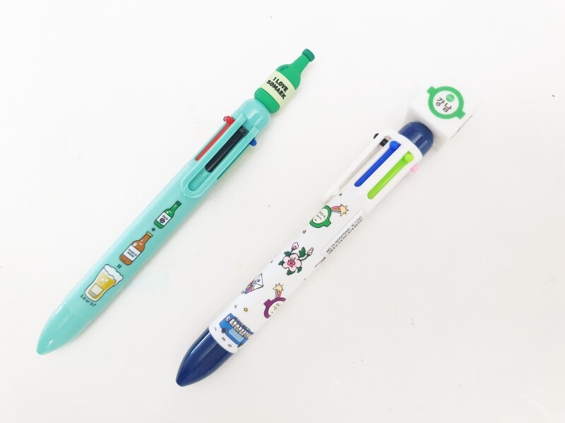 小さくて軽くて安い！ しかも実用性アリ。かわいいボールペンはバラマキお土産の代表格！