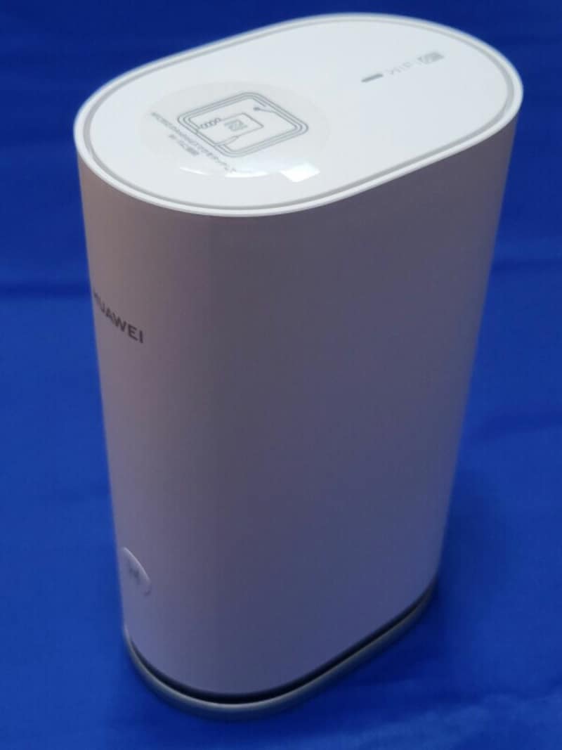 「HUAWEI WiFi Mesh 3」本体