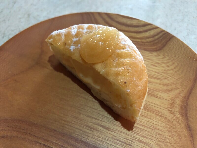 ミスドの「カスタードクリーム」にハチミツをかけて「ハニーカスタードクリーム」