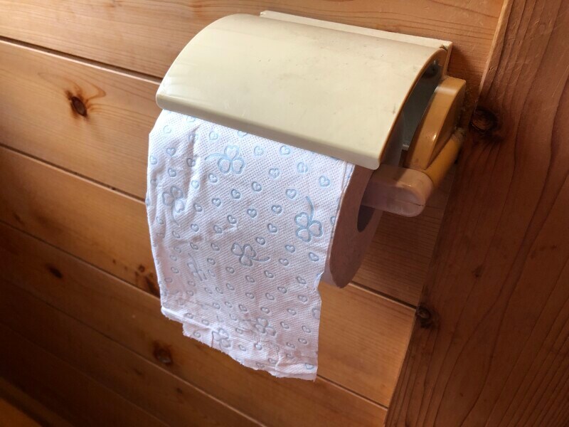 ドン・キホーテのトイレットペーパー「あたりくじ付きトイレットロール12RW」は1個当たり約27円（税込）