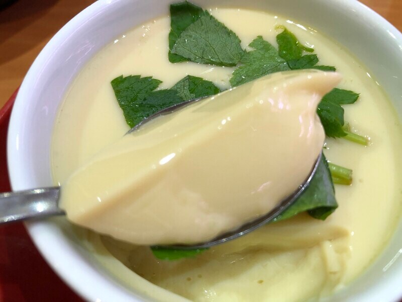 出汁が効いているくら寿司の「特製茶碗蒸し」