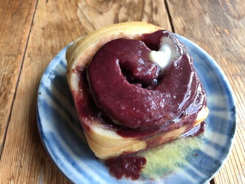 ローソンの「あんバターデニッシュロール」はバターのとけ方がすごい