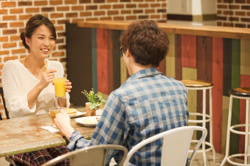 「頭の回転が速い」男性との相性がいい