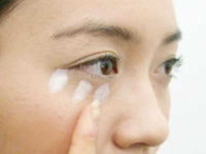 くすみナシ 透明感が命の目元メイク アイメイク All About