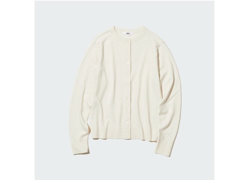 ユニクロ　エクストラファインメリノクルーネックカーディガン　3990円（税込）