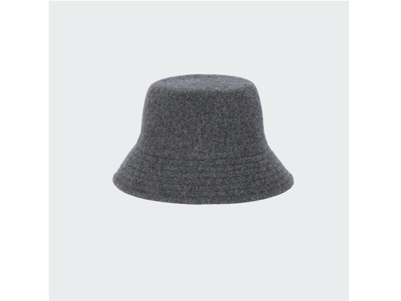 ユニクロ　バケットハット　1990円（税込）