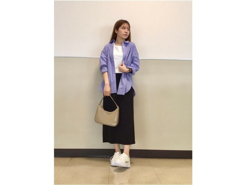 オンはジャケットのインナーに、オフは羽織りとしても着られる 出典:StyleHint