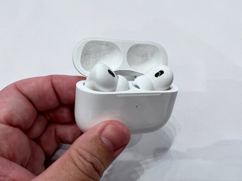 「AirPods Pro」