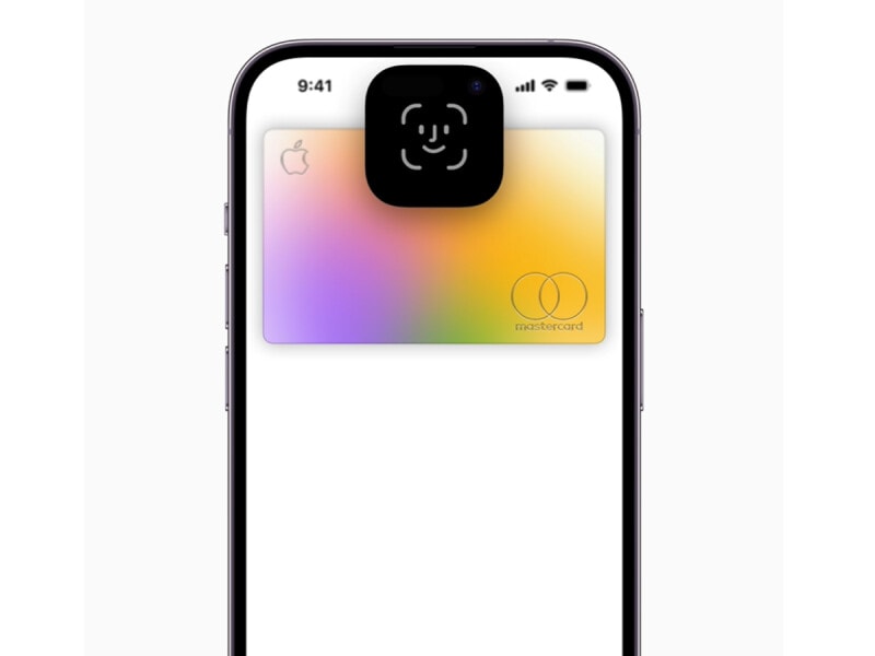 フロントカメラ部分がアニメーションし様々な用途に活用できるよう変化する「Dynamic Island」。画像はFace IDによる顔認証時で、上記と比べるとフロントカメラ部分が変化しているのが分かる