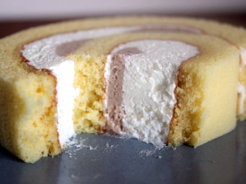 エイジニッタ監修ロールケーキマロン