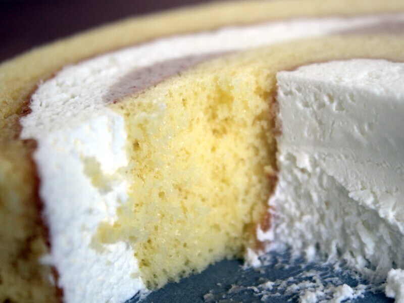 エイジニッタ監修ロールケーキマロン