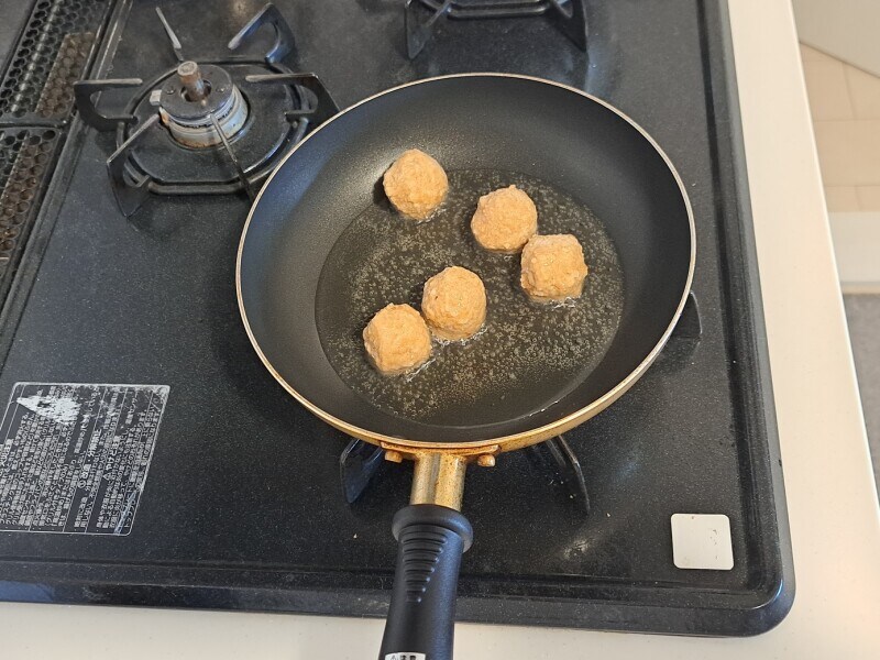 業務スーパーの「ミートボール」