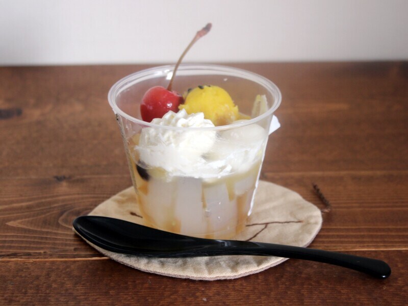 芋餡と白玉のあんみつ