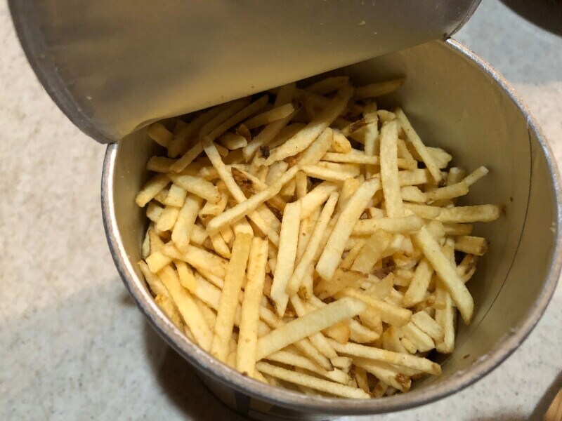 ドンキの「ポテトスティックス アメリカンソルト味」は思った以上に量がある