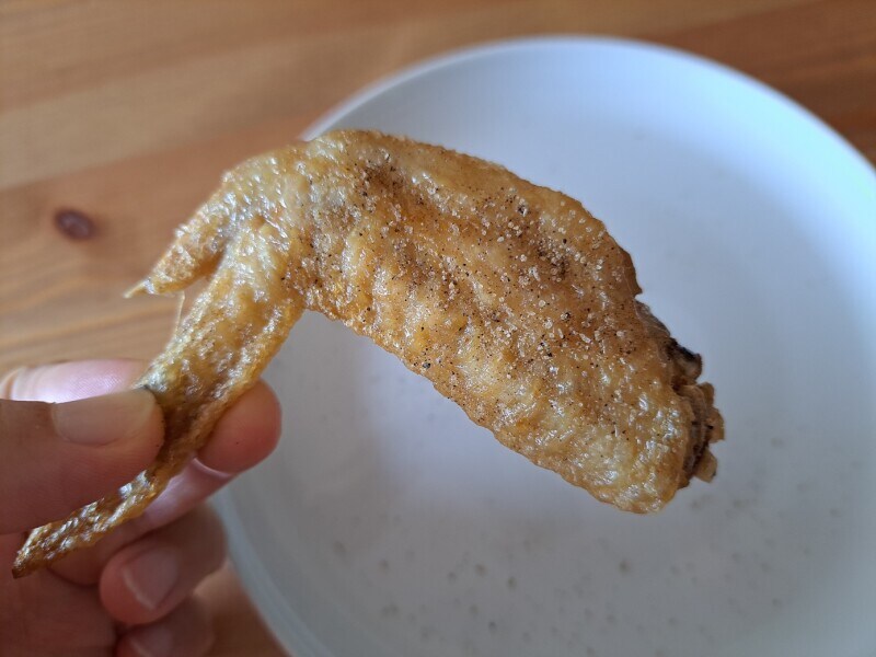 コメダ珈琲「本場手羽先」