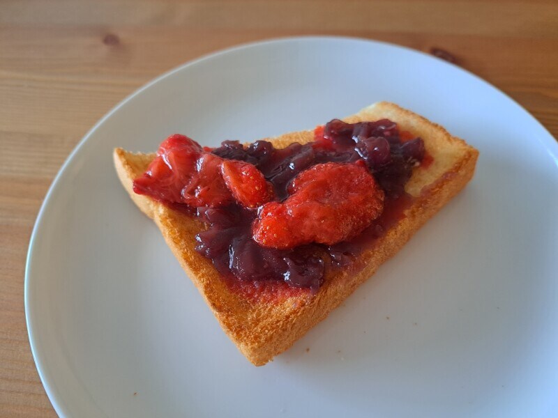 コメダ珈琲の「小倉トースト」