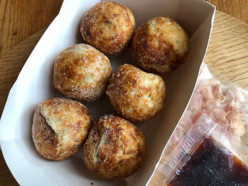 ファミリーマートの「あおさ香るふんわりたこ焼」