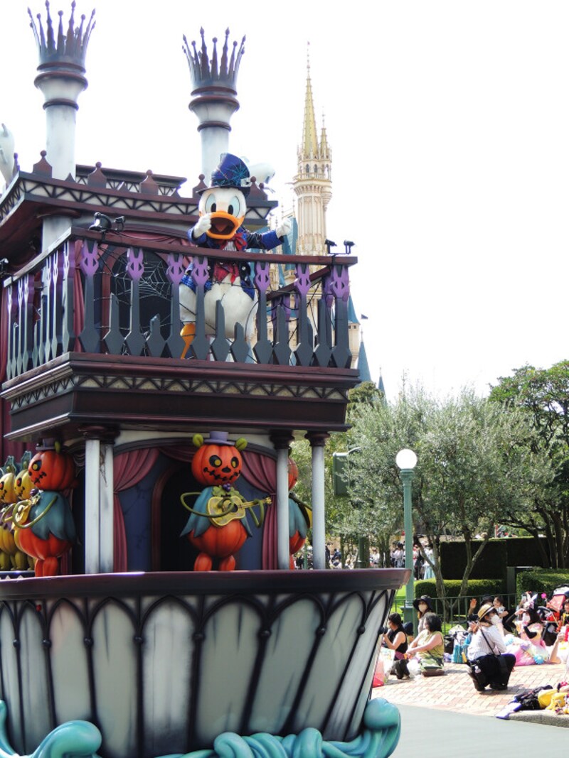 スプーキー“Boo！”パレード