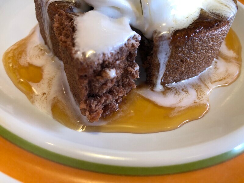 シロップがバームクーヘンにしみこんでとっても美味しい！