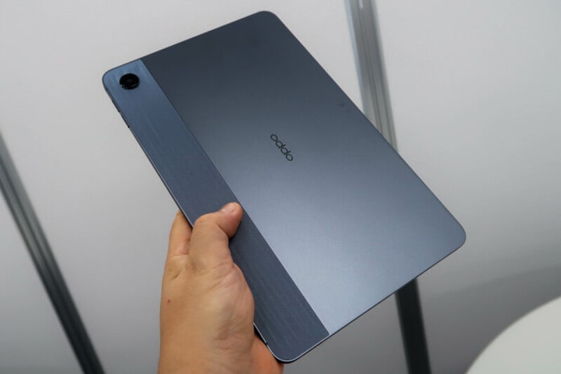 一部に凹凸のある特殊な加工がしてあり、しっかりグリップできる