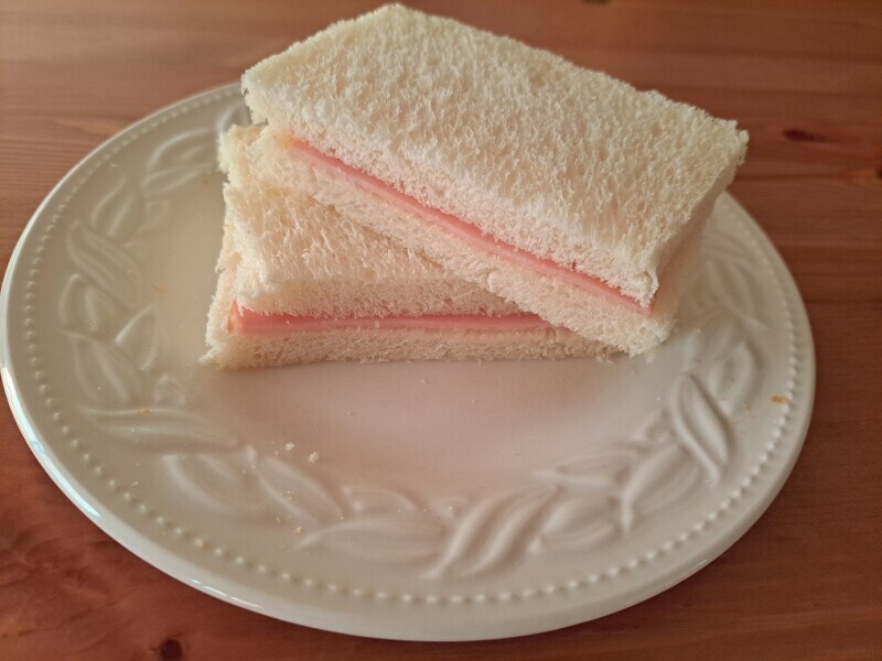 業務スーパーの「ロースハムスライス 500g」