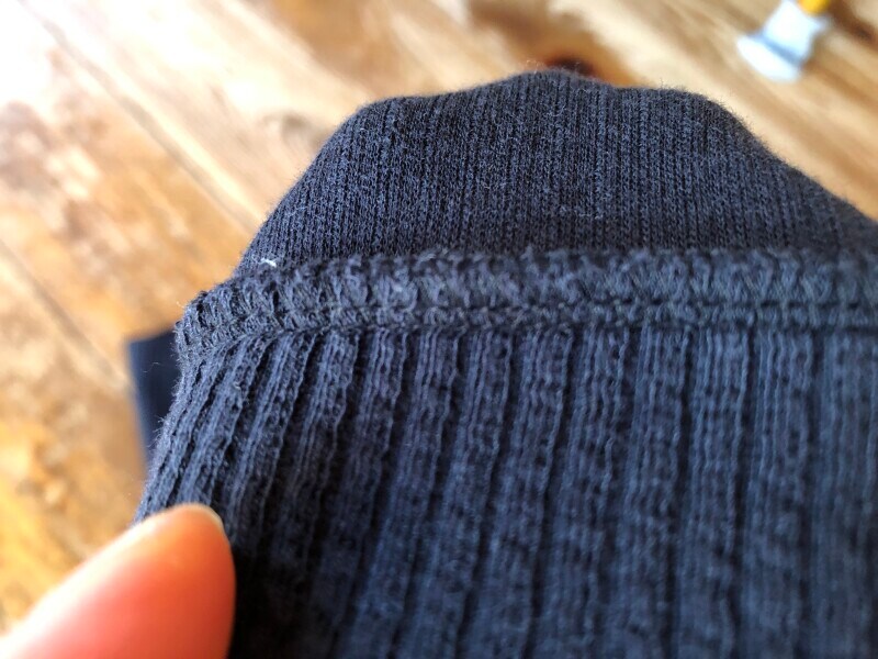 ワークマンの「ハーフミラノリブタートルネック」は裏起毛ではないが暖かい
