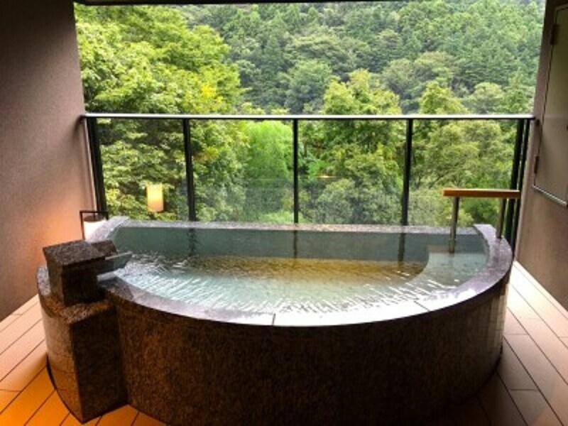 プレミアムCタイプの客室露天風呂