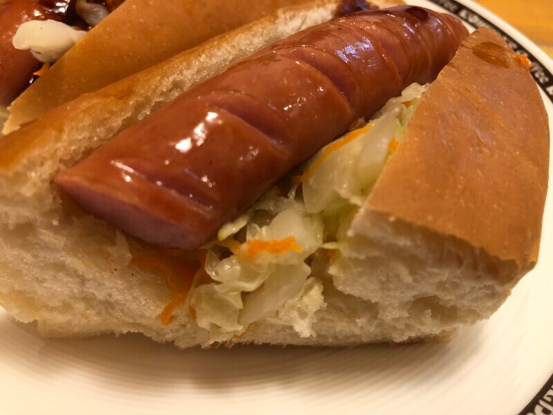 コメダ珈琲の「ホットドッグ」はコールスローも見逃せない