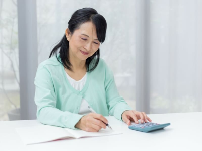 減額された年金は、妻の年金にプラスされるの?