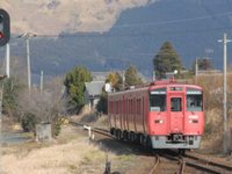 赤いディーゼルカー