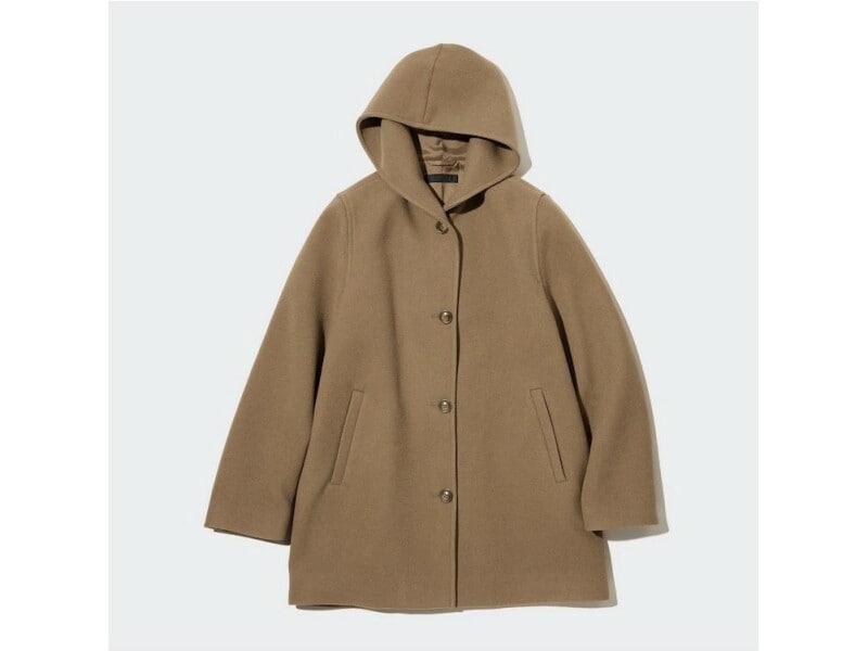 ユニクロ　フーデッドショートコート　7990円（税込）