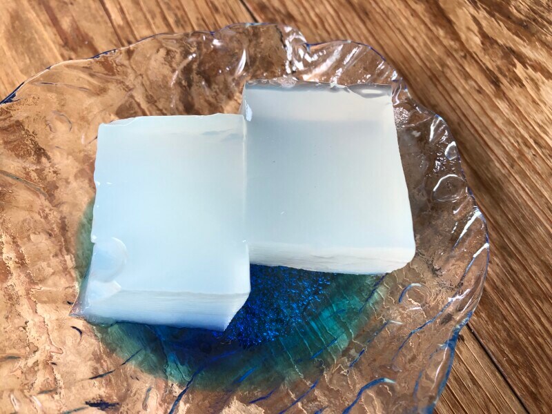 業務スーパーの「レモネードベース」を使用したレモネードのゼリー