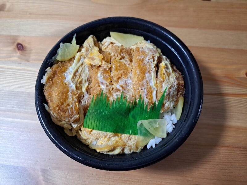 ほっともっとの「ロースかつ丼」