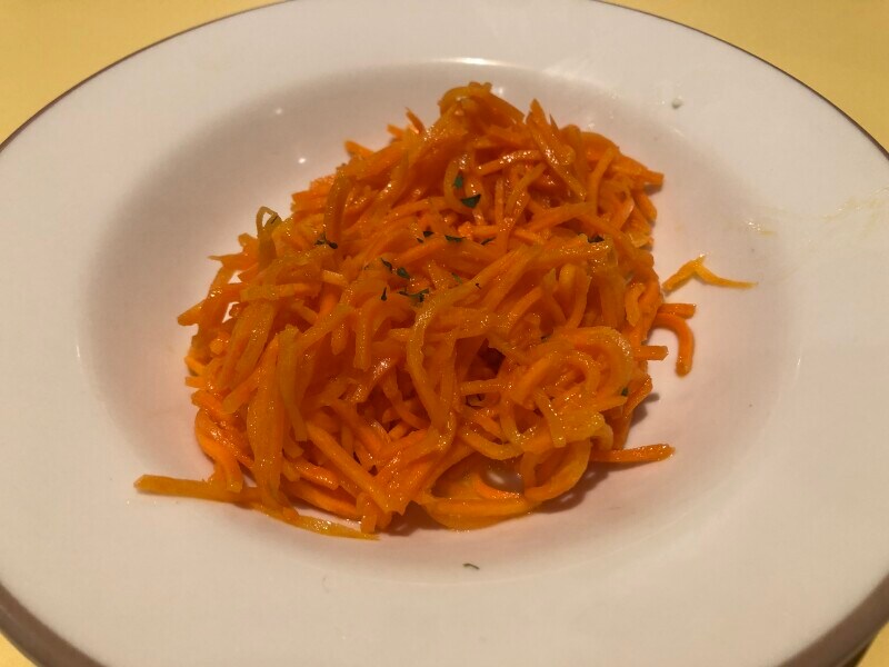 サイゼリヤの「爽やかにんじんサラダ」