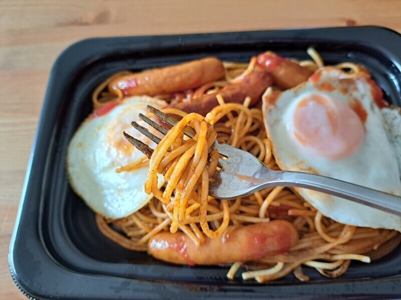 ほっともっとの「ファミリーナポリタン」