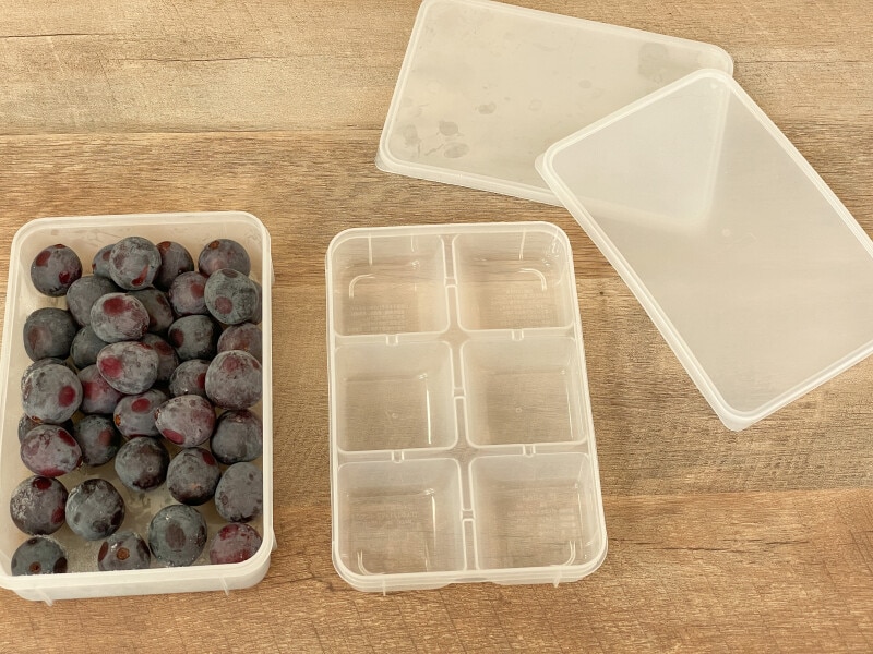 ダイソーの「立てて置ける保存容器」