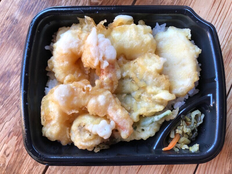 ほっともっとの「海鮮天丼」