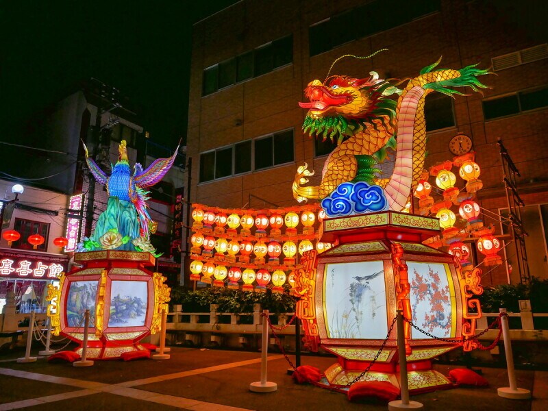 横浜中華街にある山下町公園のランタンオブジェ（2022年11月1日撮影）
