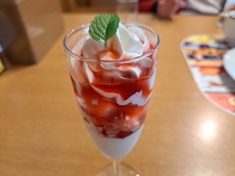 ココスの「パンナコッタいちご」