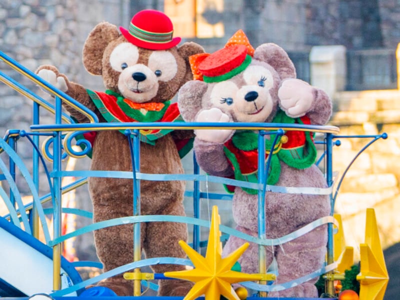 22年 ディズニー クリスマス の注目ポイントは 限定メニュー 人気グッズも 遊園地 All About