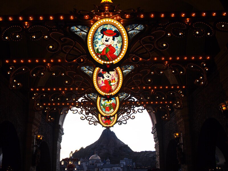東京ディズニーシーのクリスマスデコレーション