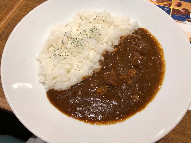 「ココスのビーフカレー」