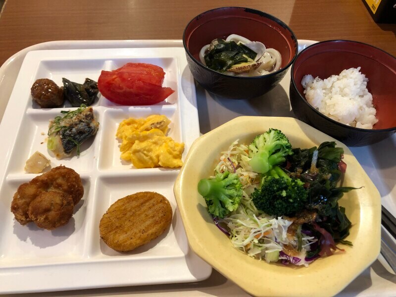 筆者が食べたココスの「朝食バイキング」メニュー