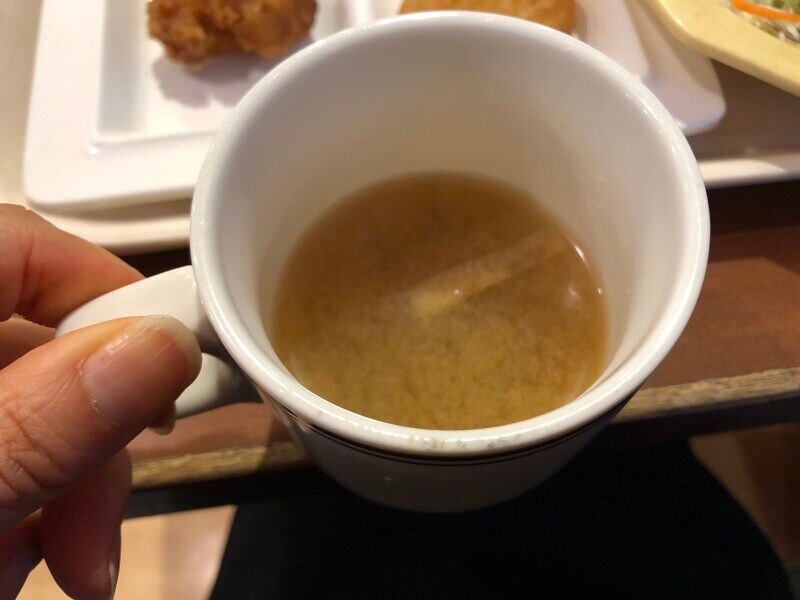 ココスの「朝食バイキング」のお味噌汁