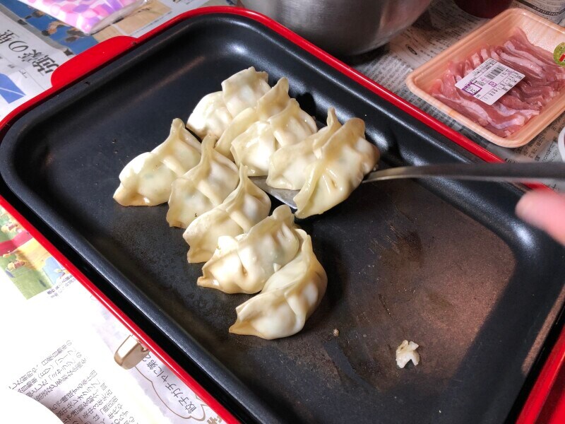 幸楽苑の冷凍餃子「極」はホットプレートでも焼ける