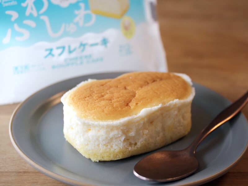 ファミリーマート「スフレケーキ　チーズ」