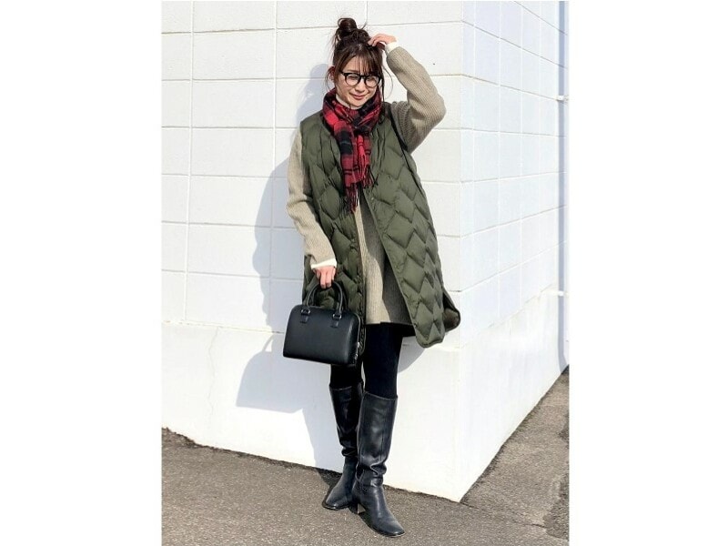 トップスからボトムスまで、中にはより暖かい「極暖」のヒートテックタイツも　出典：StyleHint