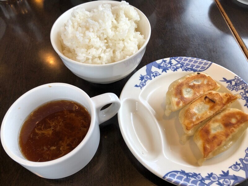 バーミヤンの「餃子・ごはんセット」