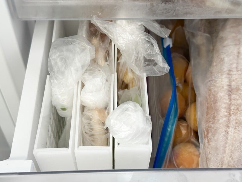 アイラップを立てて収納できるケース